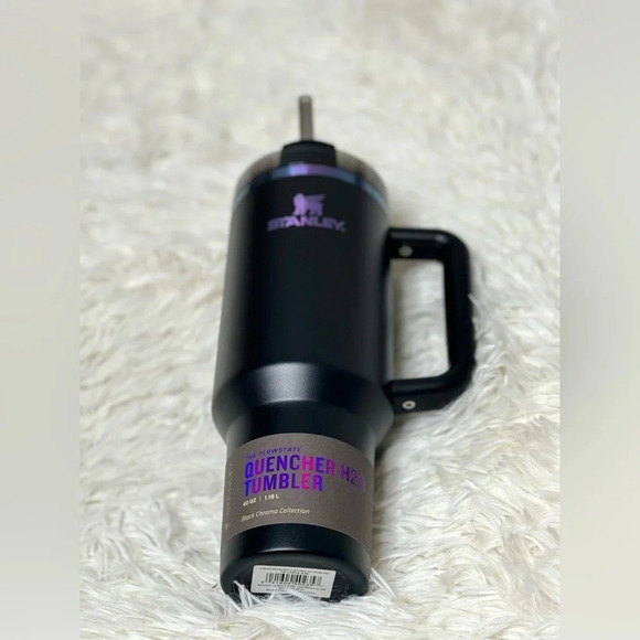 STANLEY THE BLACK CHROMA QUENCHER H2.0 FLOWSTATE TUMBLER | 40 OZ - Picture 13 of 16